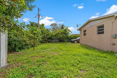 1321 NW 176th Ter, Miami Gardens, FL 33169 - Photo 44