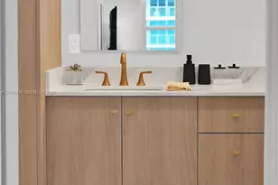 3505 S Ocean Dr, Hollywood, FL 33019 - Photo 14