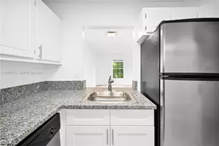 7550 Stirling Rd, Davie, FL 33024 - Photo 26
