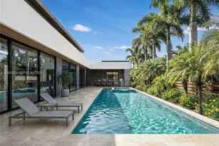 789 NE 83rd St, Miami, FL 33138 - Photo 2