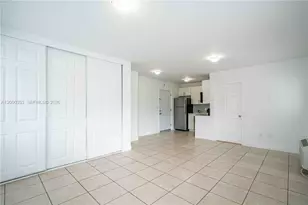 6971 Carlyle Ave, Miami Beach, FL 33141 - Photo 4
