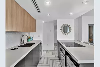 1300 Alton Rd #3C, Miami Beach, FL 33139 - Photo 6