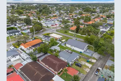 6770 SW 15th St, Miami, FL 33144 - Photo 30