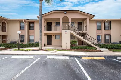 9449 Boca Cove Cir #911, Boca Raton, FL 33428 - Photo 2