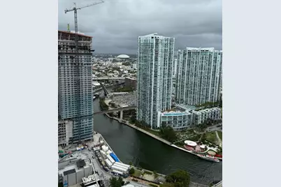 68 SE 6th St #3906, Miami, FL 33131 - Photo 6