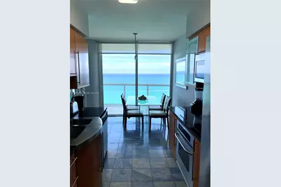 6365 Collins Ave #3602, Miami Beach, FL 33141 - Photo 4