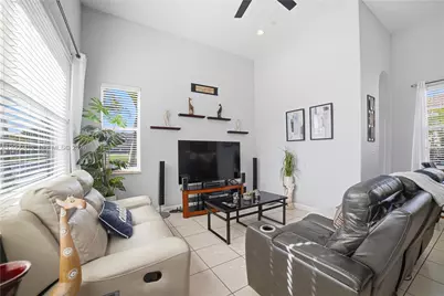 3310 SW 192nd Ave, Miramar, FL 33029 - Photo 14