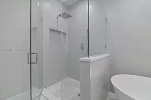 22665 Meridiana Dr, Boca Raton, FL 33433 - Photo 40