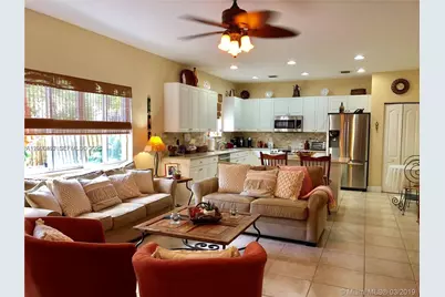 867 SW 155th Ct #867, Miami, FL 33194 - Photo 4