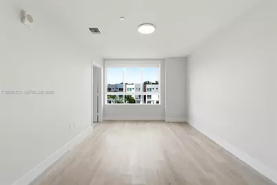 2505 NE 193rd St #4215, Miami, FL 33180 - Photo 32