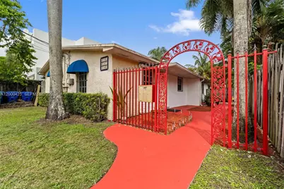 3147 McDonald St #2, Miami, FL 33133 - Photo 2