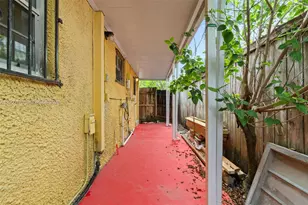 3147 McDonald St, Miami, FL 33133 - Photo 14