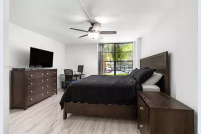 16 Royal Palm Way #205, Boca Raton, FL 33432 - Photo 24