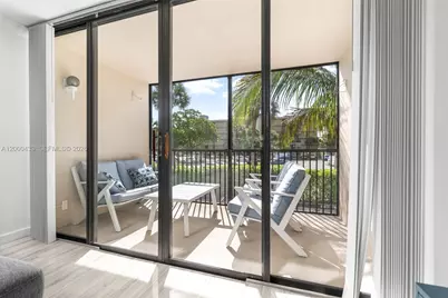 16 Royal Palm Way #205, Boca Raton, FL 33432 - Photo 16