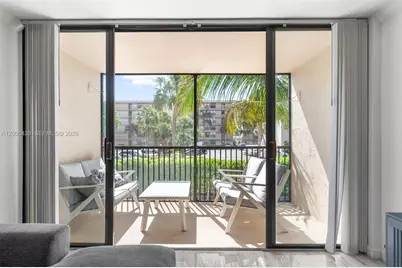 16 Royal Palm Way #205, Boca Raton, FL 33432 - Photo 16