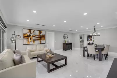 7875 NW 174th Ter, Hialeah, FL 33015 - Photo 10