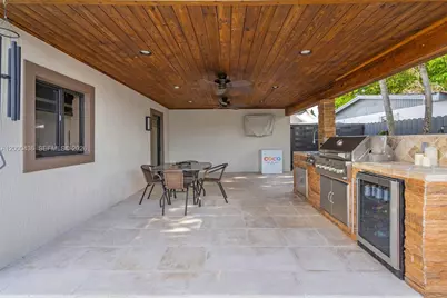 7875 NW 174th Ter, Hialeah, FL 33015 - Photo 40