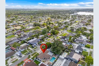 7875 NW 174th Ter, Hialeah, FL 33015 - Photo 48
