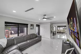 7875 NW 174th Terrace, Hialeah, FL 33015 - Photo 14