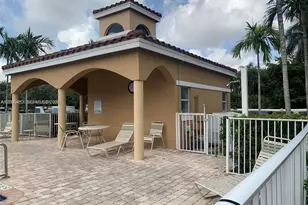 529 E Sheridan St, Dania Beach, FL 33004 - Photo 24