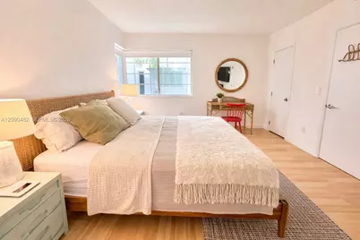 3915 N Meridian Ave #206, Miami Beach, FL 33140 - Photo 12