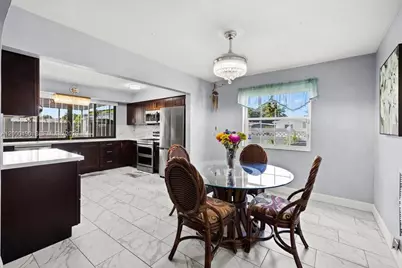 600 SW 67th Ave, Pembroke Pines, FL 33023 - Photo 8