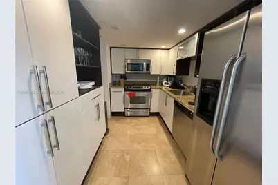 2333 Brickell Ave #PH210, Miami, FL 33129 - Photo 8