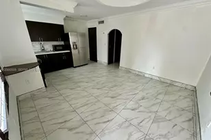 783 NW 96th St, Miami, FL 33150 - Photo 12