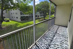 13500 SW 1st St, Pembroke Pines, FL 33027 - Photo 2