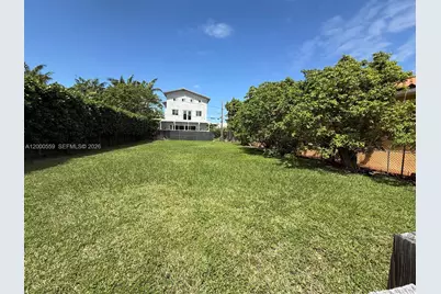 9308 Harding Ave, Surfside, FL 33154 - Photo 4