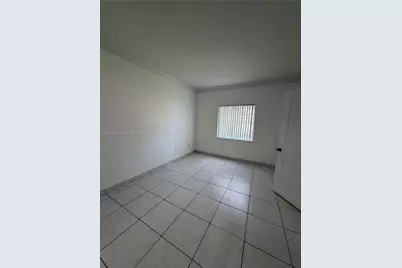 17455 NW 75th Pl #108, Hialeah, FL 33015 - Photo 16