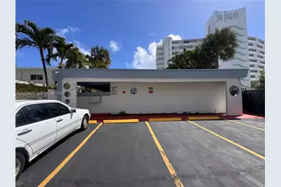 2900 N Ocean Blvd #1, Fort Lauderdale, FL 33308 - Photo 1