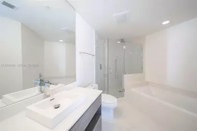 1100 S Miami Ave #1701, Miami, FL 33130 - Photo 10