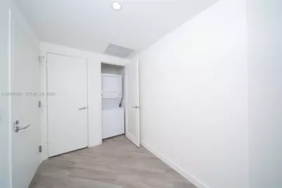 1100 S Miami Ave #1701, Miami, FL 33130 - Photo 8