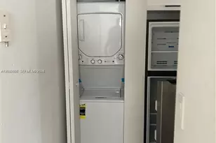 916 SW 10th St, Hallandale Beach, FL 33009 - Photo 8