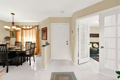 10840 NW 46th Dr, Coral Springs, FL 33076 - Photo 8