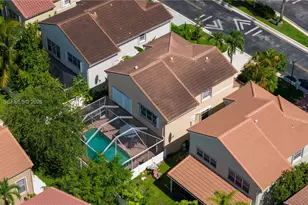 10840 NW 46th Dr, Coral Springs, FL 33076 - Photo 44