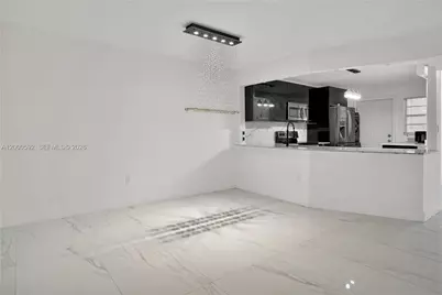 1750 NE 191st St #710-2, Miami, FL 33179 - Photo 8