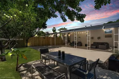 2990 NW 50th St #Whole Villa, Miami, FL 33142 - Photo 1