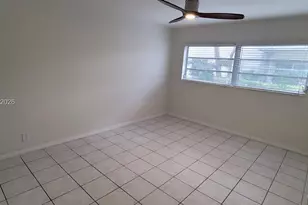 1340 NE 28th Ave, Pompano Beach, FL 33062 - Photo 10