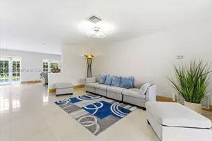 8197 W 14th Ct, Hialeah, FL 33014 - Photo 8