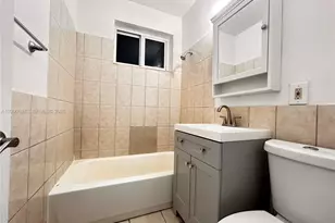 1354 NW 69th St, Miami, FL 33147 - Photo 12