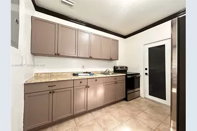 1354 NW 69th St #0, Miami, FL 33147 - Photo 34