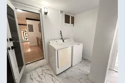 1354 NW 69th St #0, Miami, FL 33147 - Photo 26