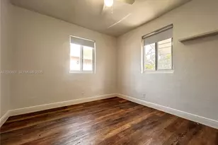 1354 NW 69th St, Miami, FL 33147 - Photo 14