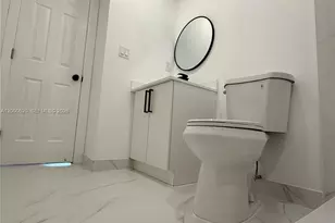 12104 SW 110th St Cir S, Miami, FL 33186 - Photo 16