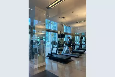 90 SW 3rd St #1407, Miami, FL 33130 - Photo 18