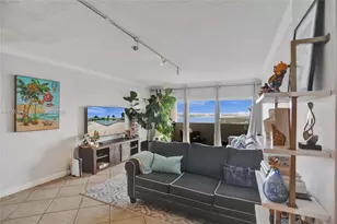 300 Bayview Dr, Sunny Isles Beach, FL 33160 - Photo 2