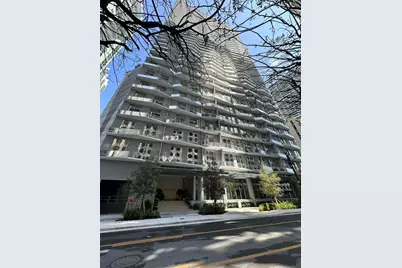 77 SE 5th Street #2013, Miami, FL 33131 - Photo 1