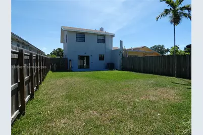 14212 NE 4th Ave, Miami, FL 33161 - Photo 1
